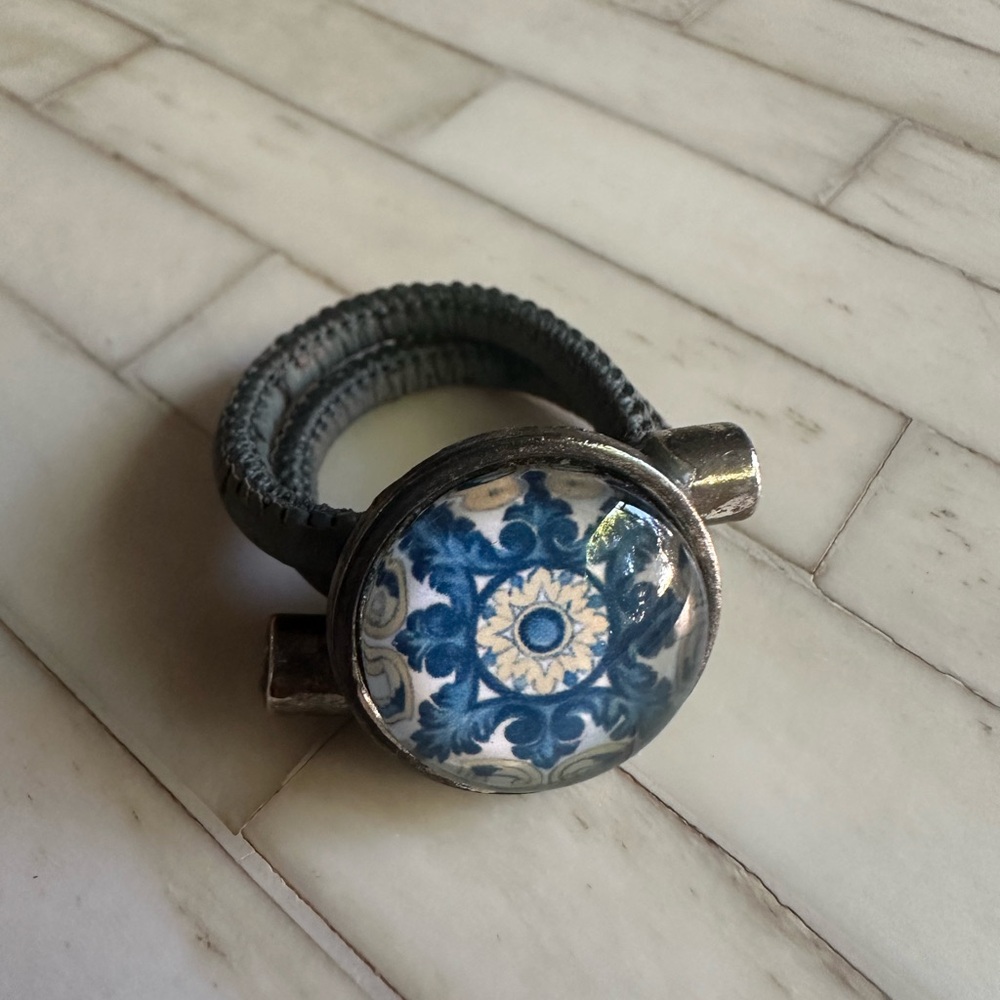 NWOT Adjustable Cork Rope Ring